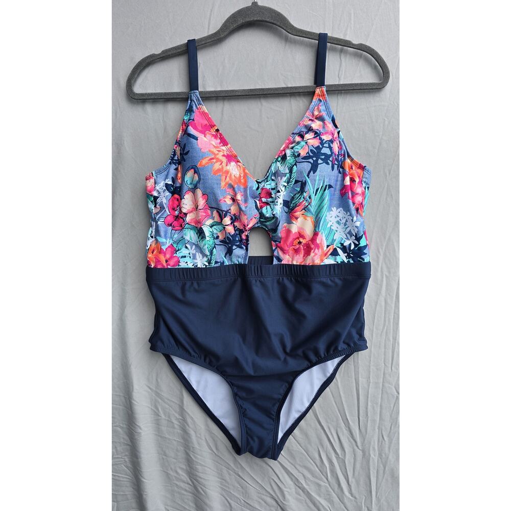 Clean Water Swimsuit Womens 16W Blue Floral One Piece Padded Adjustable Tropical